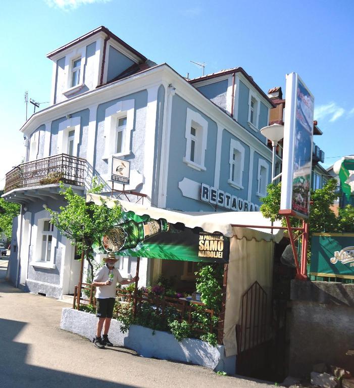 Hotel Pelikan Virpazar Exterior foto